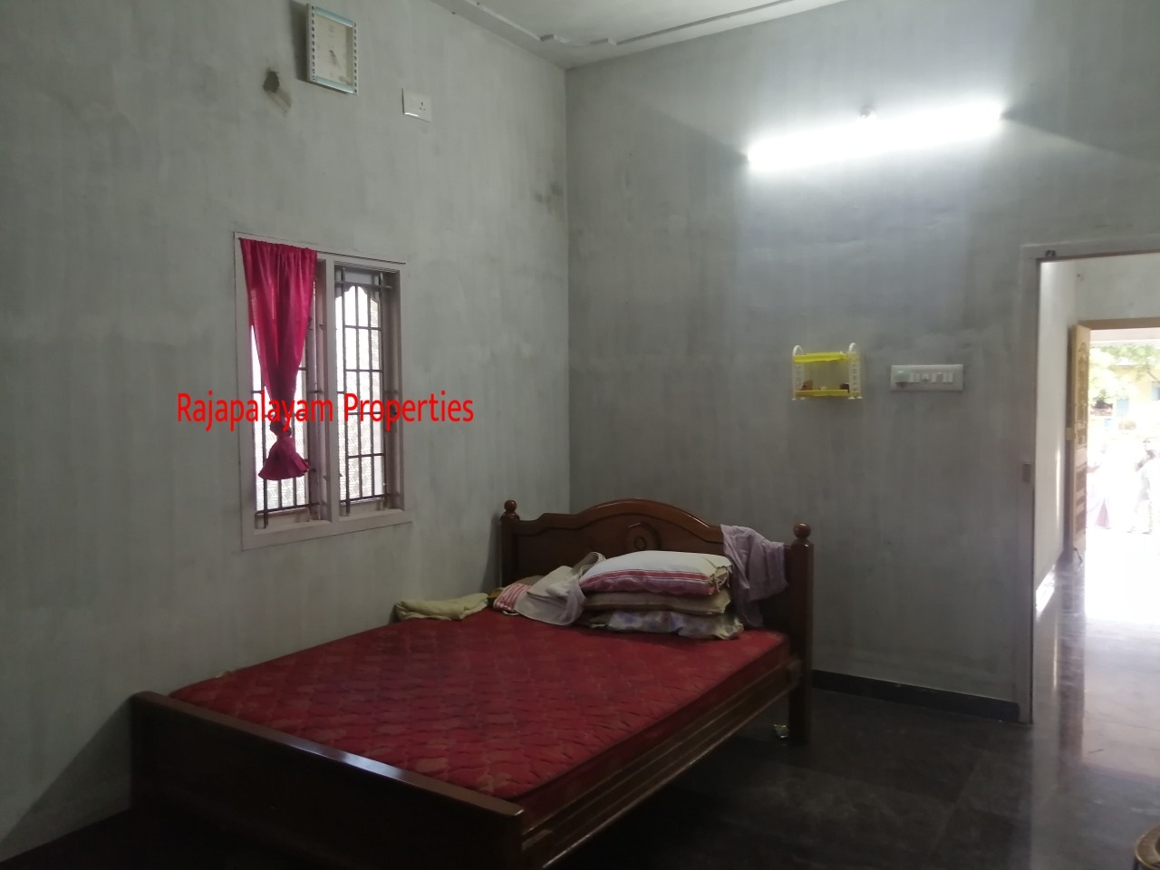 9.25 சென்டில் 3 BHK வீடு விற்பனைக்கு