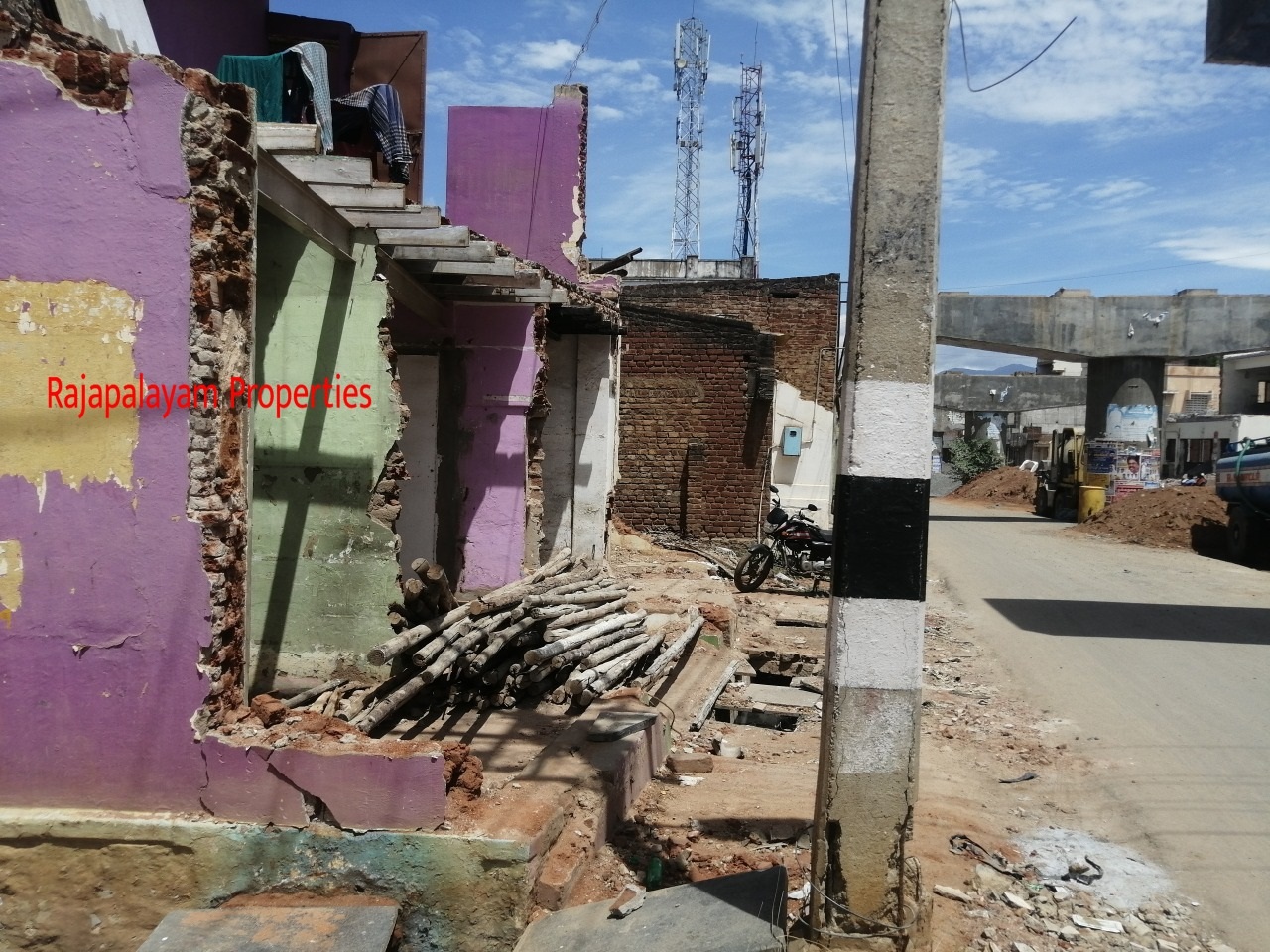1.10 சென்டில் 1 BHK வீடு விற்பனைக்கு