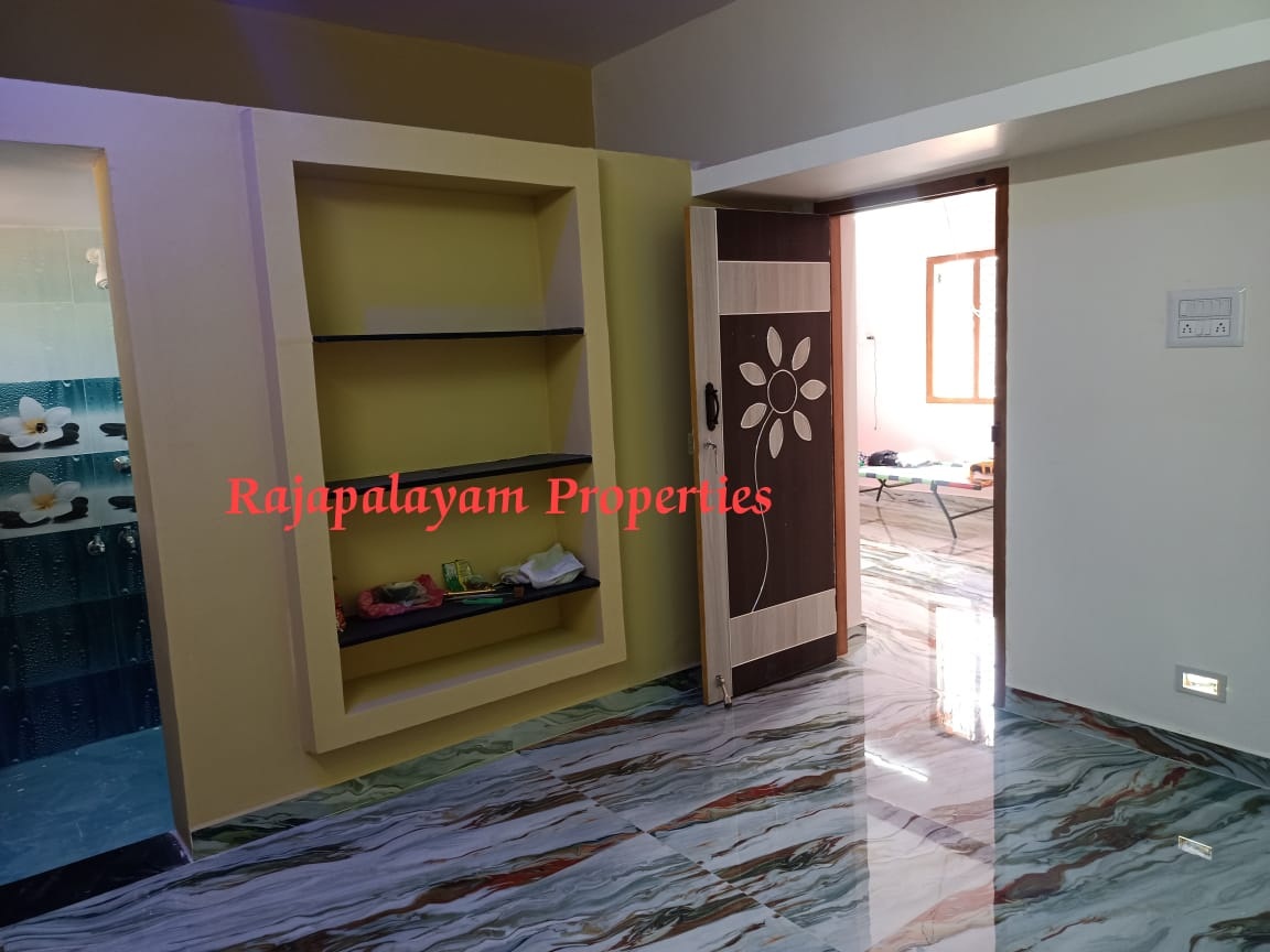 3 சென்டில் 2 BHK புதிய வீடு விற்பனைக்கு