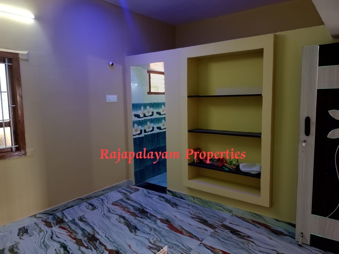 3 சென்டில் 2 BHK புதிய வீடு விற்பனைக்கு
