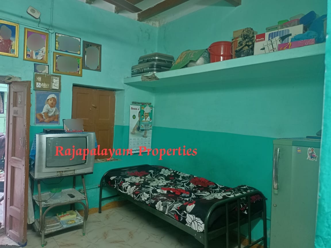 0.75 சென்டில் 1 BHK வீடு விற்பனைக்கு