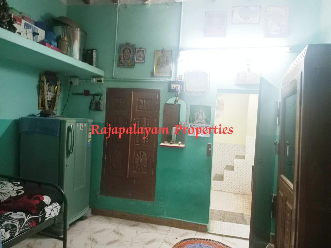 0.75 சென்டில் 1 BHK வீடு விற்பனைக்கு