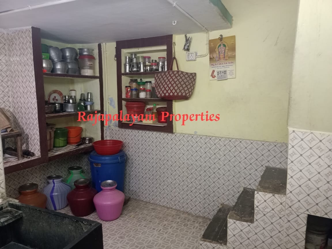 0.75 சென்டில் 1 BHK வீடு விற்பனைக்கு