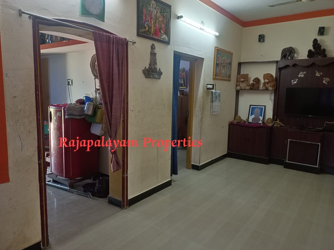 4 சென்டில் 2 BHK வீடு விற்பனைக்கு