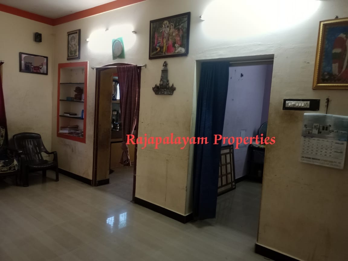 4 சென்டில் 2 BHK வீடு விற்பனைக்கு