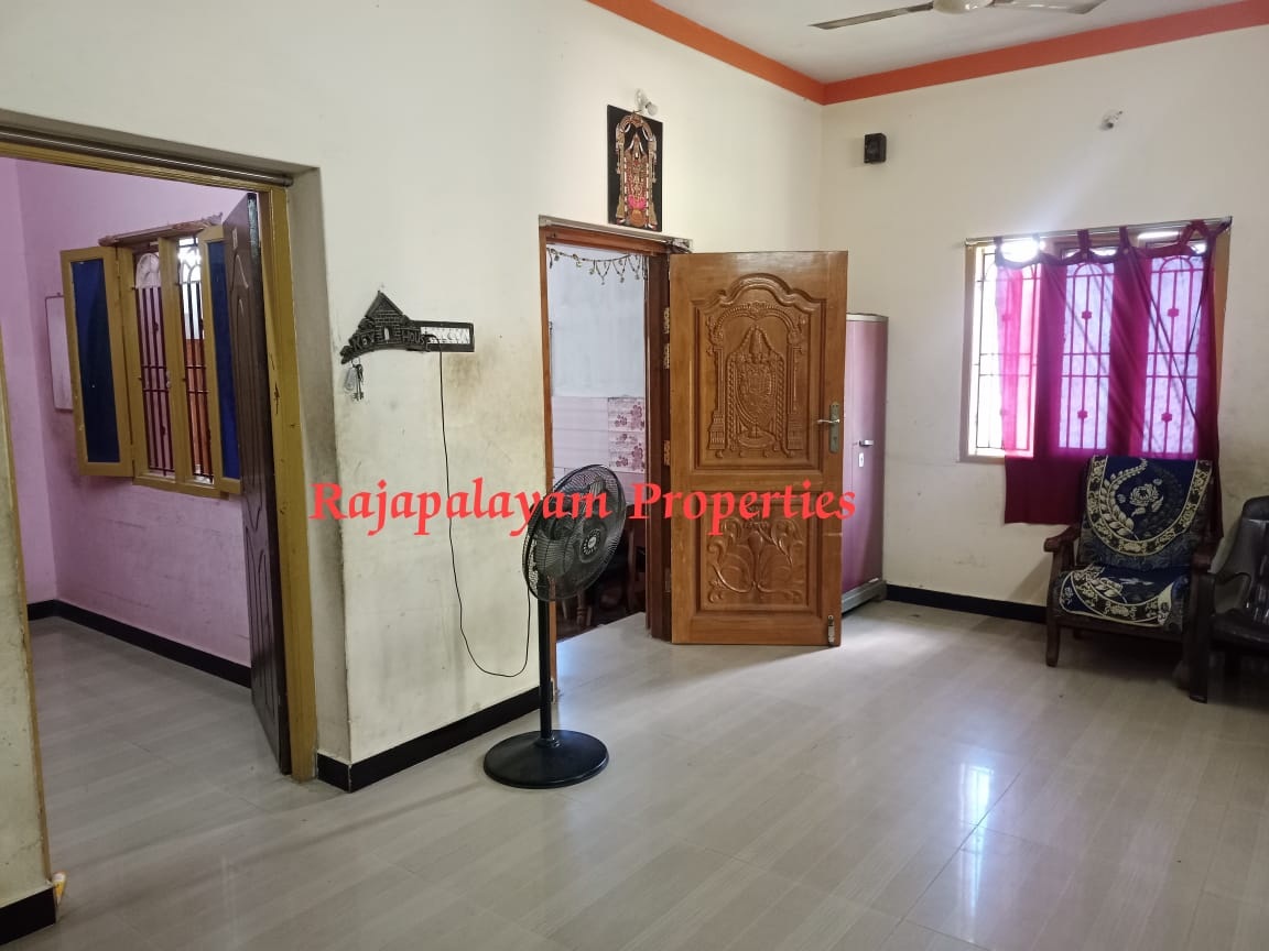 4 சென்டில் 2 BHK வீடு விற்பனைக்கு