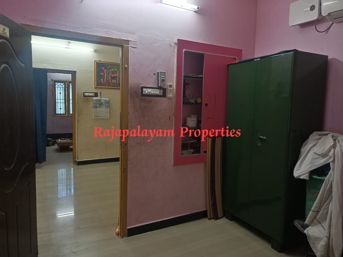 4 சென்டில் 2 BHK வீடு விற்பனைக்கு