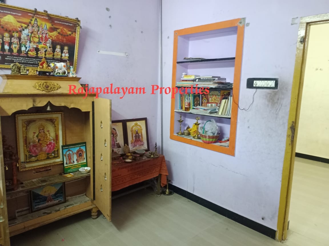 4 சென்டில் 2 BHK வீடு விற்பனைக்கு