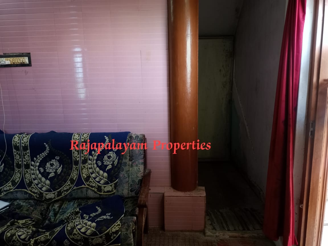 4 சென்டில் 2 BHK வீடு விற்பனைக்கு