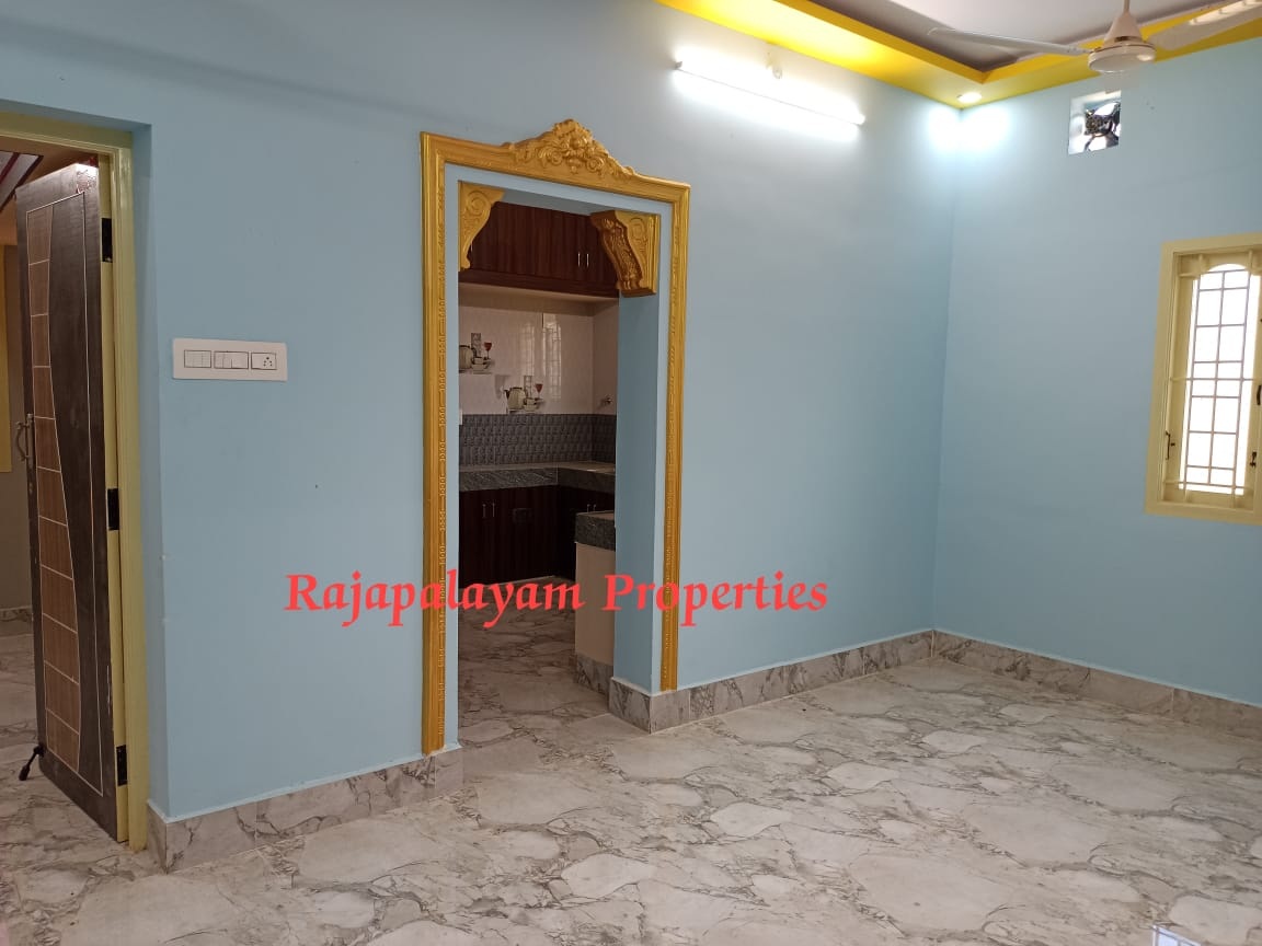 2.40 சென்டில் 2 BHK புதிய வீடு விற்பனைக்கு