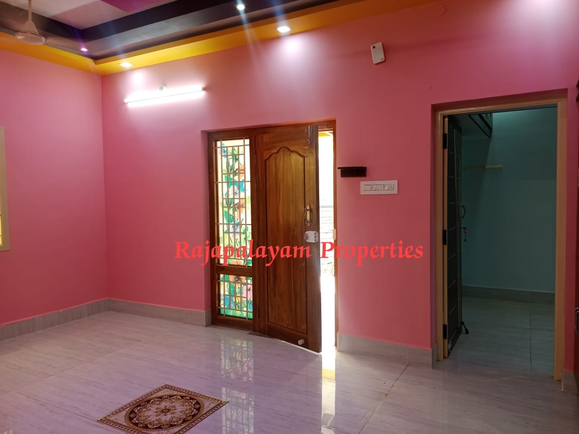 2.40 சென்டில் 2 BHK புதிய வீடு விற்பனைக்கு