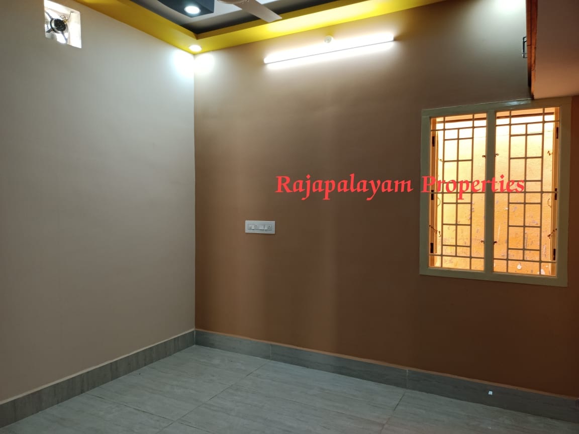 2.40 சென்டில் 2 BHK புதிய வீடு விற்பனைக்கு