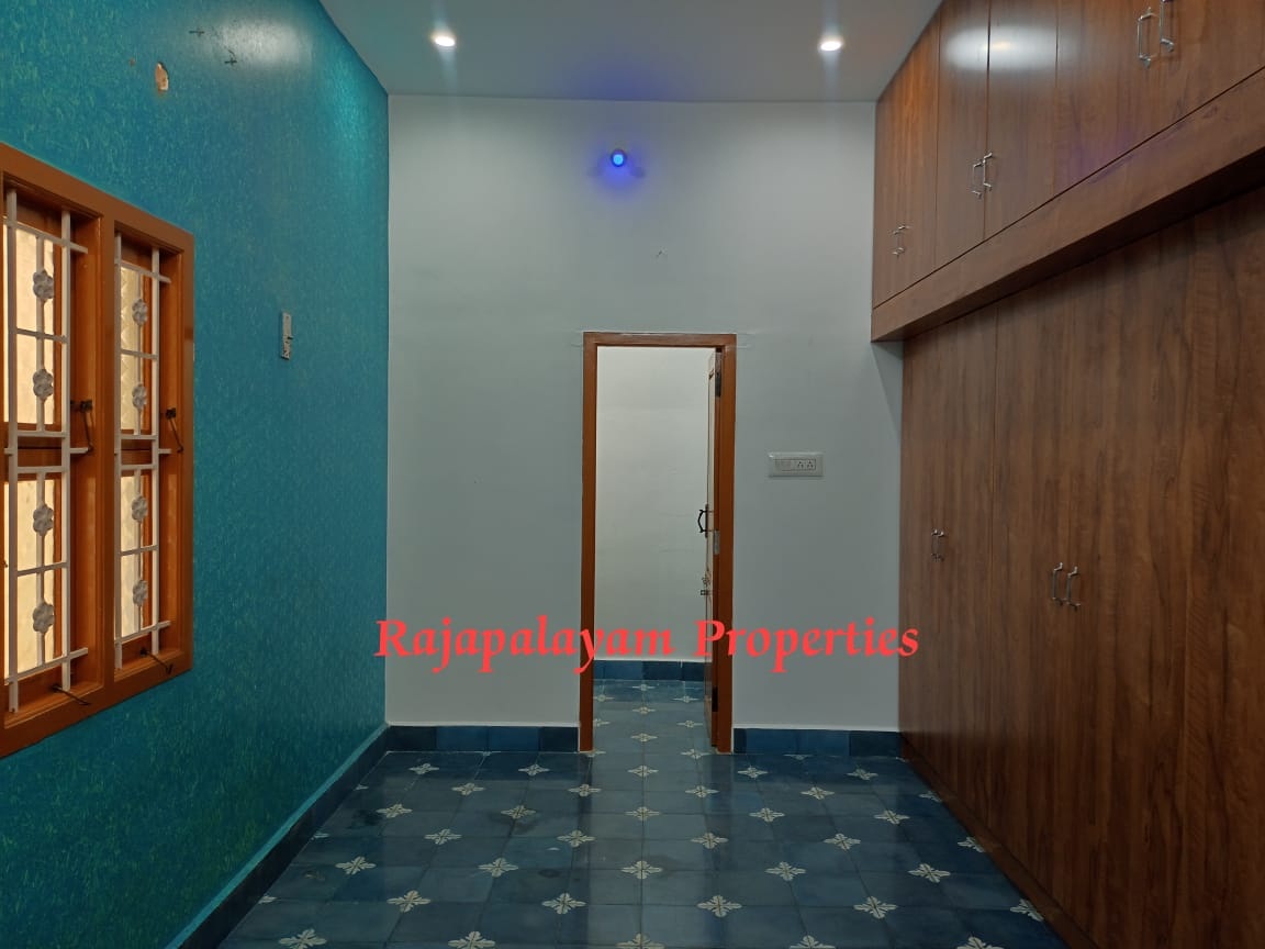 2.65 சென்டில் 2 BHK வீடு விற்பனைக்கு