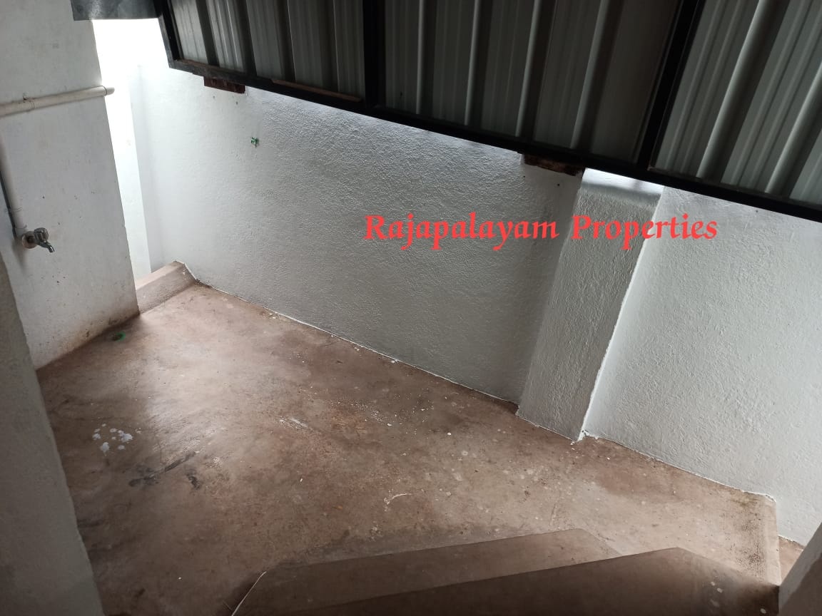 2.65 சென்டில் 2 BHK வீடு விற்பனைக்கு