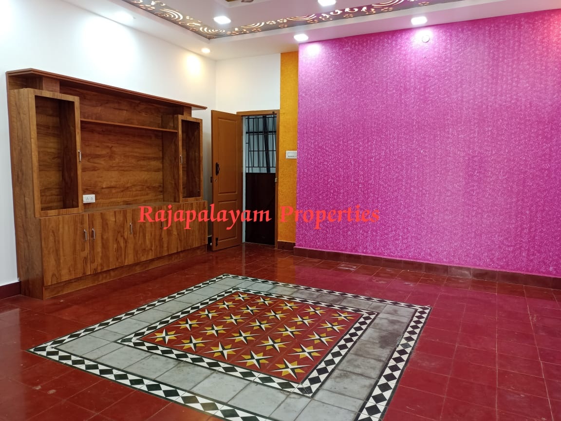 2.65 சென்டில் 2 BHK வீடு விற்பனைக்கு