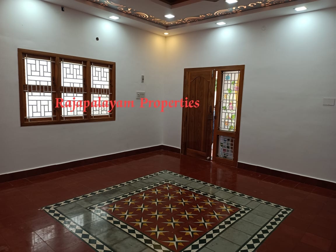 2.65 சென்டில் 2 BHK வீடு விற்பனைக்கு
