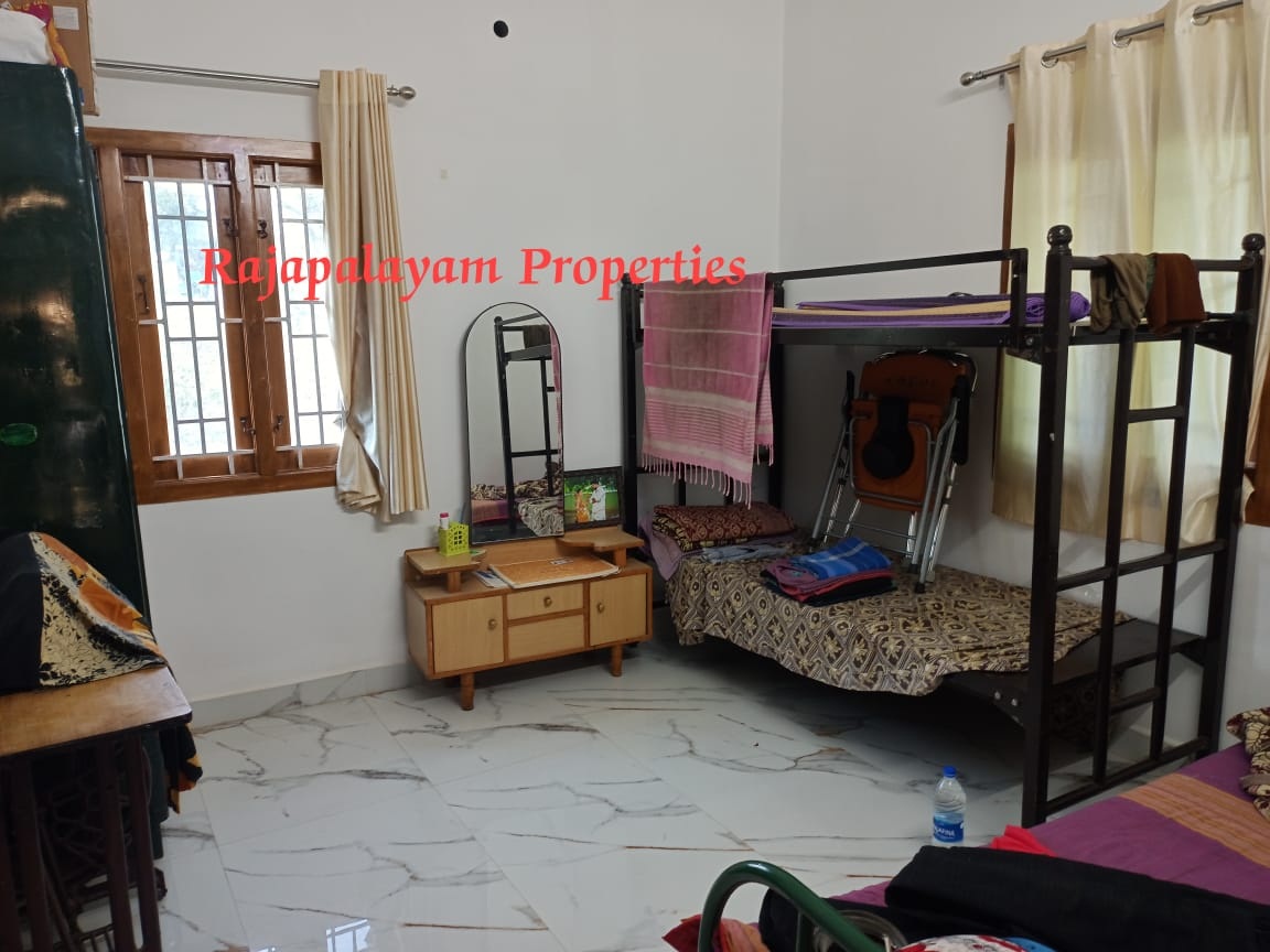 3.75 சென்டில் 2 BHK வீடு விற்பனைக்கு