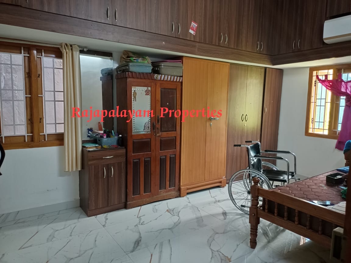 3.75 சென்டில் 2 BHK வீடு விற்பனைக்கு