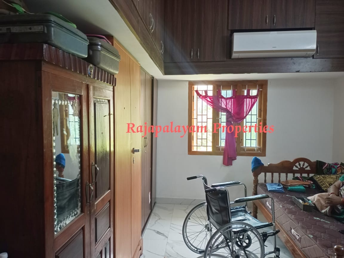 3.75 சென்டில் 2 BHK வீடு விற்பனைக்கு