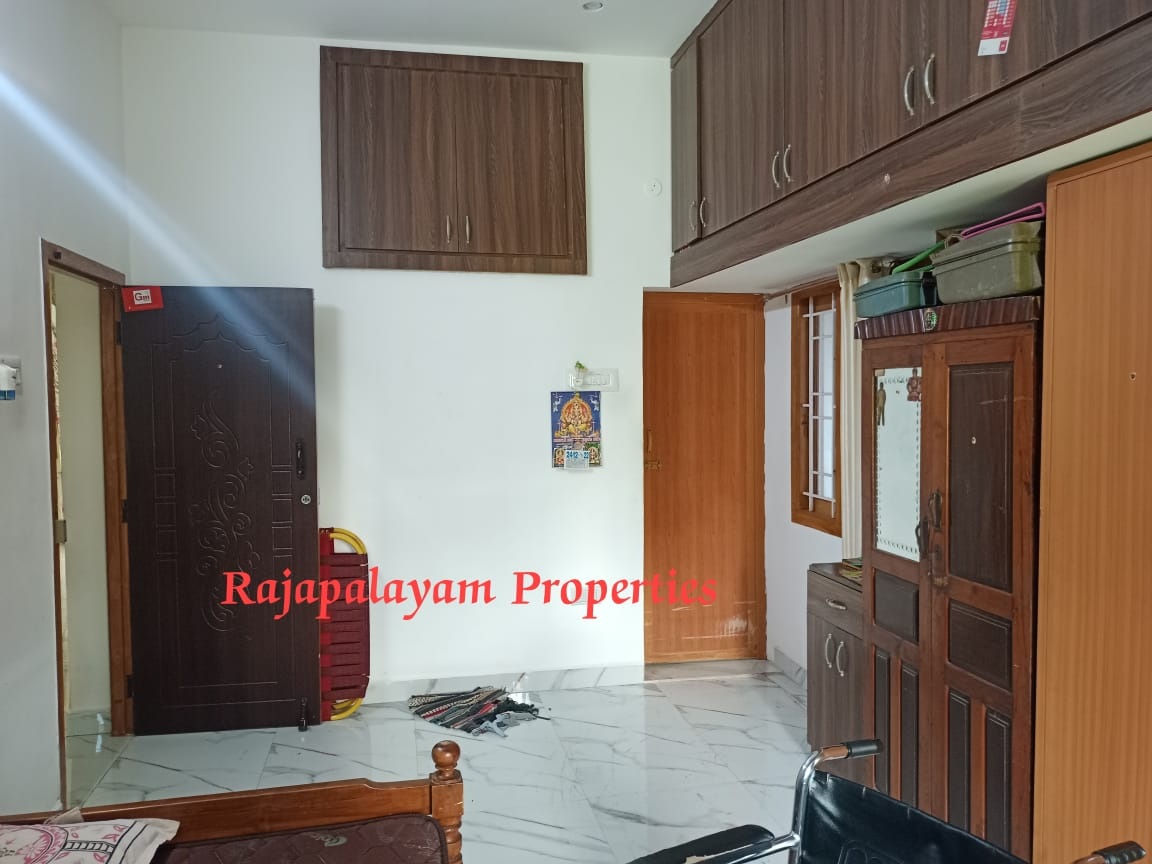 3.75 சென்டில் 2 BHK வீடு விற்பனைக்கு