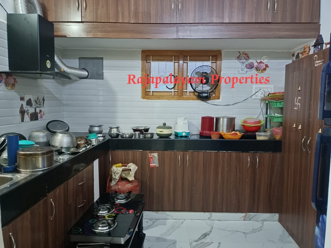 3.75 சென்டில் 2 BHK வீடு விற்பனைக்கு